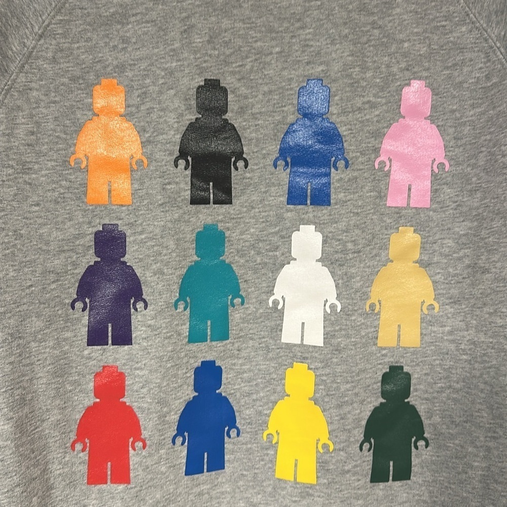 Target Lego long sleeve gray multicolored mini figure graphic Men Sweatshirt M - Picture 3 of 8